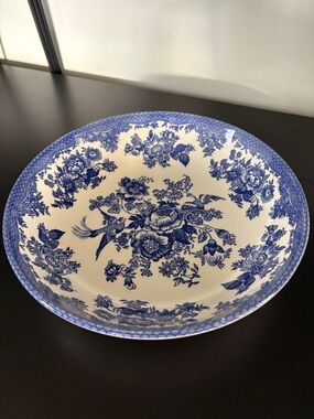 Royal Stafford Blue Asiatic Pheasant Floral England 9" Vegetable Soup Pasta Bowl